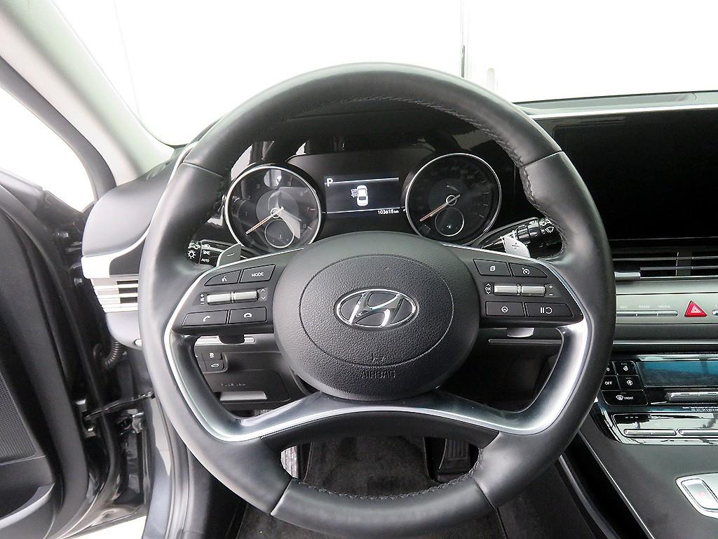 HYUNDAI Grandeur - Vista 11