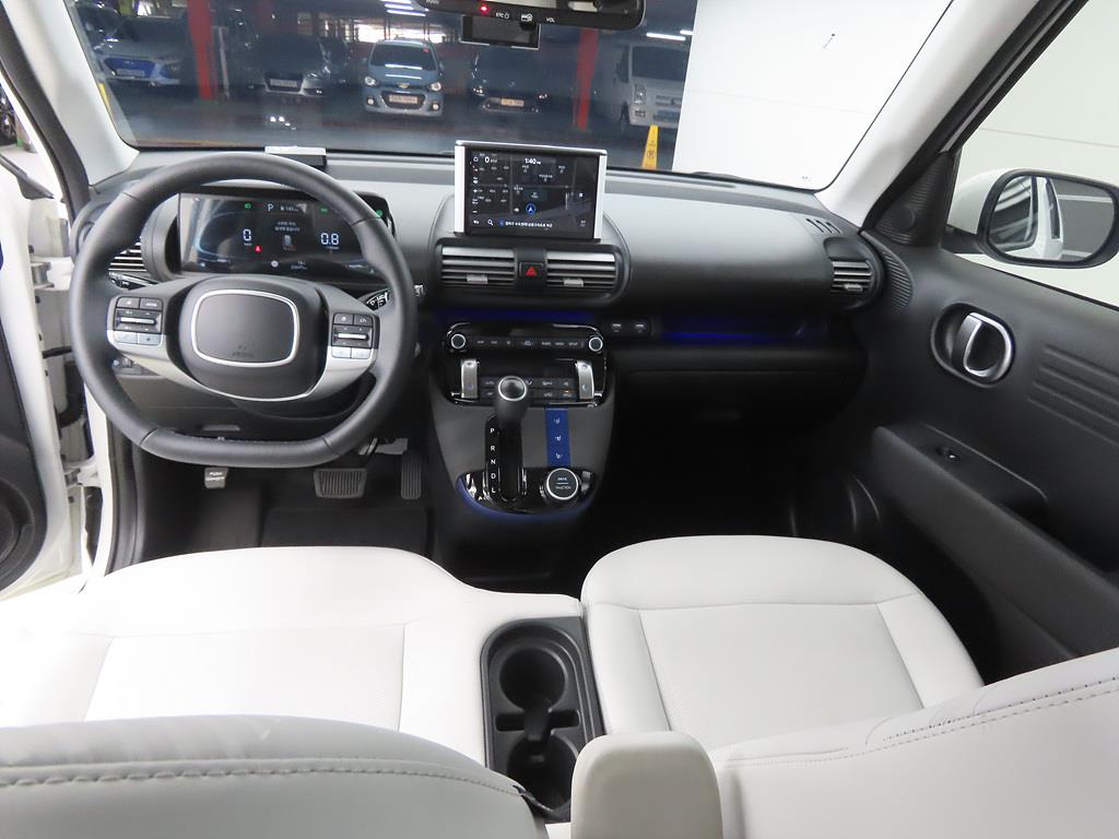 HYUNDAI Casper - Vista 7