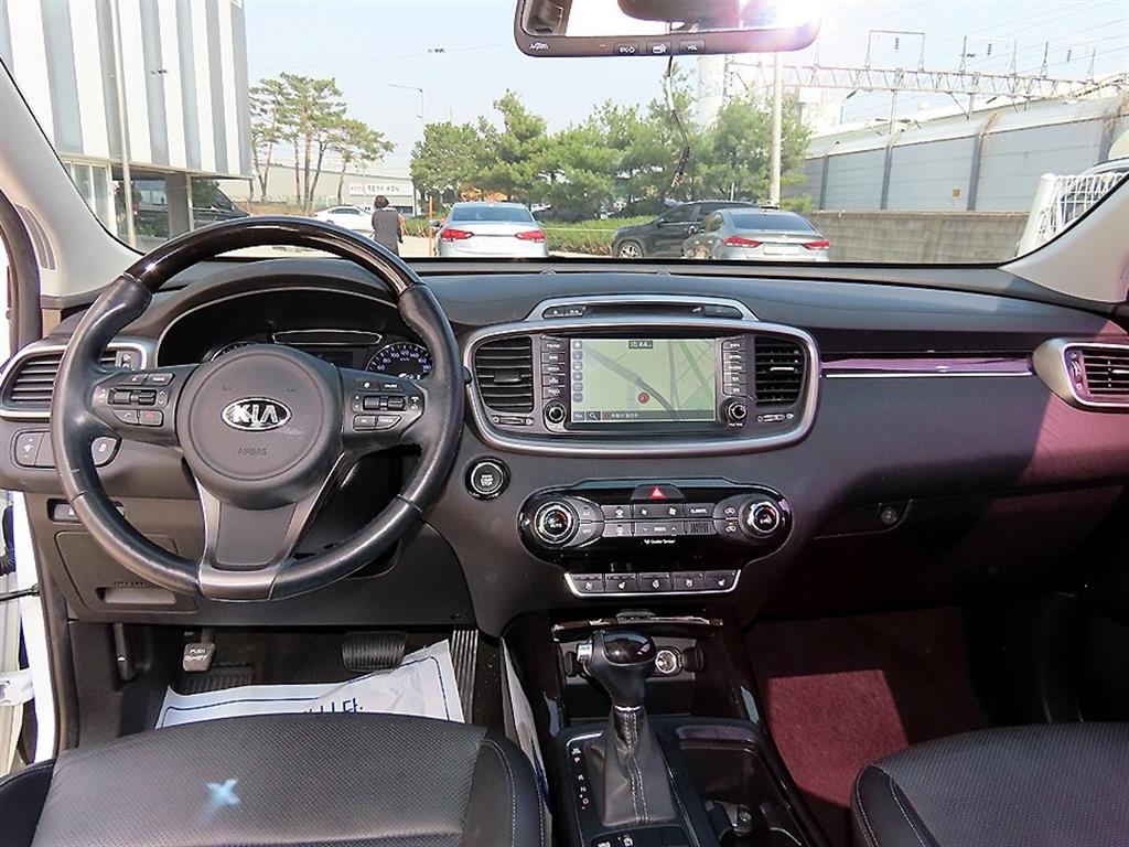 KIA Sorento - Vista 7