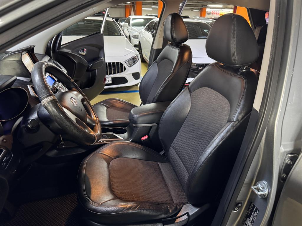 HYUNDAI Tucson 2011 Gris - Importación desde Corea - HF Imports Iquique - Foto 17