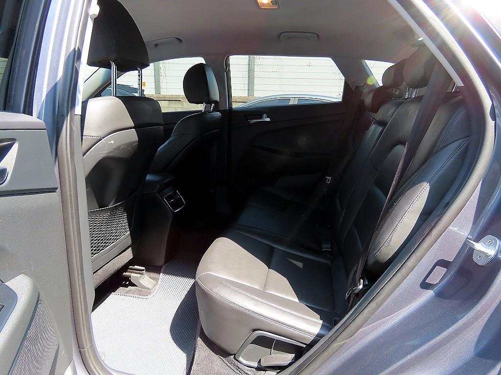 HYUNDAI Tucson - Vista 6