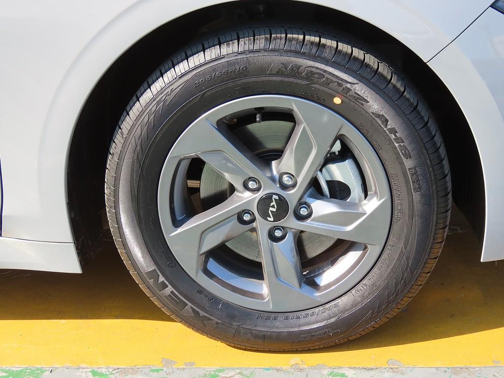 KIA K5 2025 Gris - Importación desde Corea - HF Imports Iquique - Foto 20