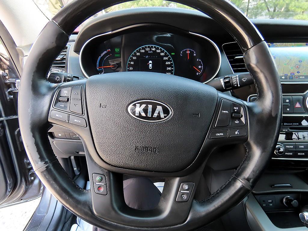 KIA K7 - Vista 8