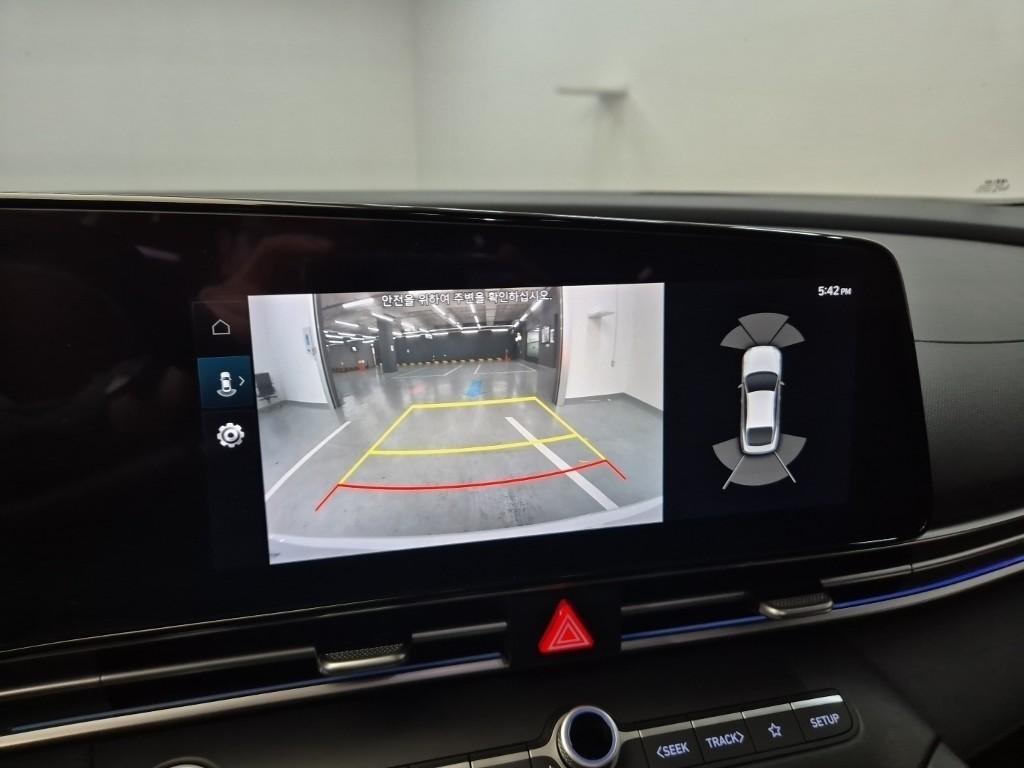 HYUNDAI Avante 2021 Blanco - Importación desde Corea - HF Imports Iquique - Foto 14