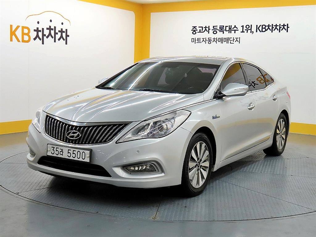 HYUNDAI Grandeur - Vista 2