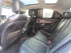 Mercedes Benz E class - Vista 12