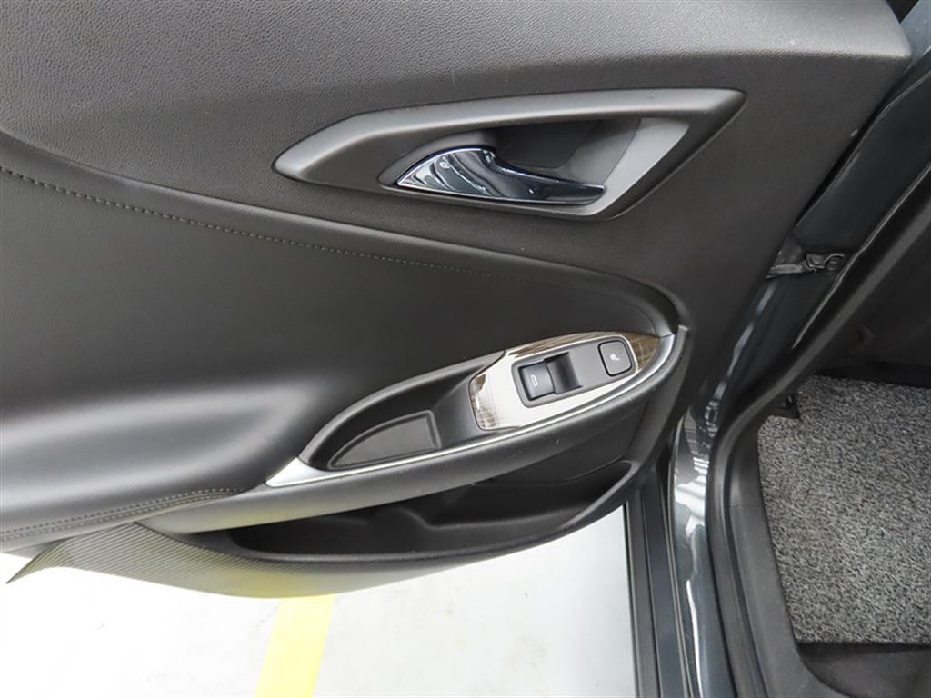 Chevrolet Malibu 2017 Gris - Importación desde Corea - HF Imports Iquique - Foto 13