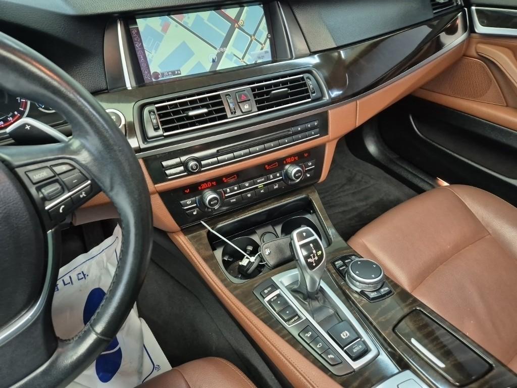 BMW 5 Series 2016 Plateado - Importación desde Corea - HF Imports Iquique - Foto 16