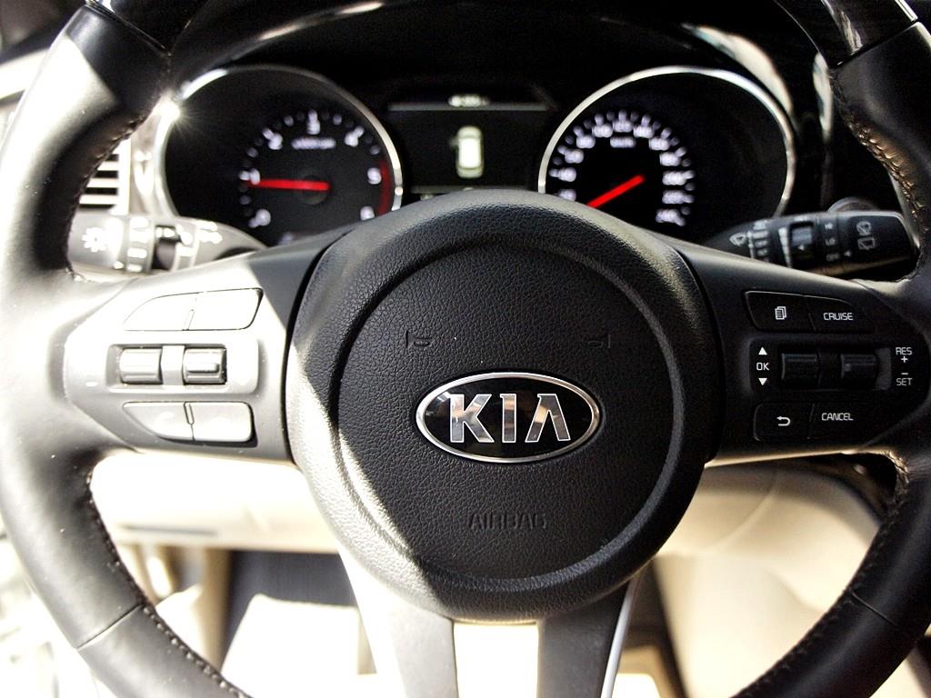 KIA Carnival 2019 Blanco - Importación desde Corea - HF Imports Iquique - Foto 8