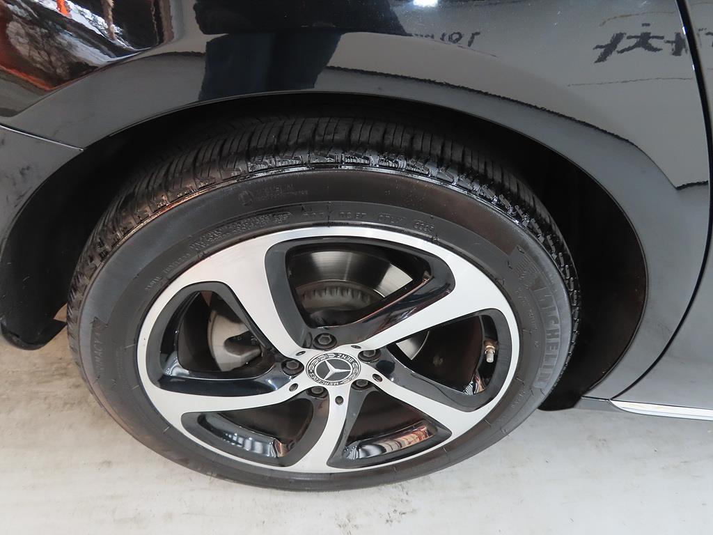 Mercedes Benz E class 2020 Negro - Importación desde Corea - HF Imports Iquique - Foto 20