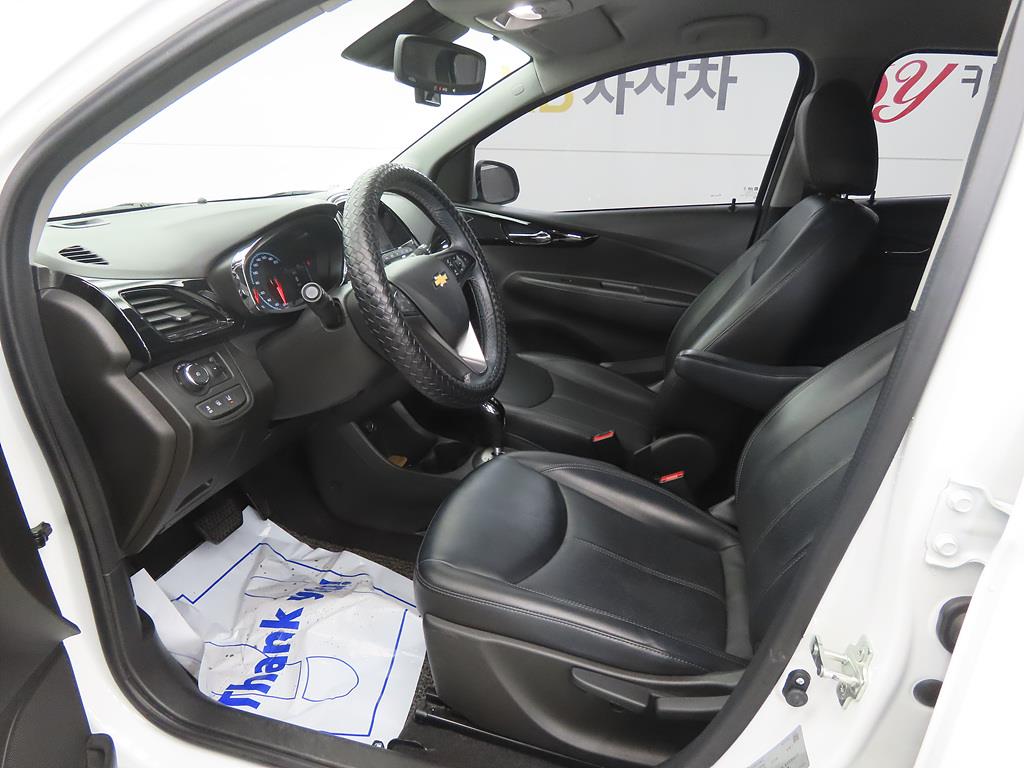 Chevrolet Spark - Vista 5