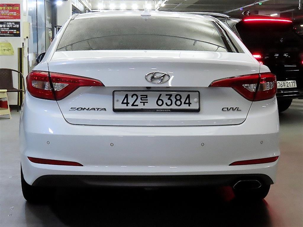 HYUNDAI Sonata - Vista 5