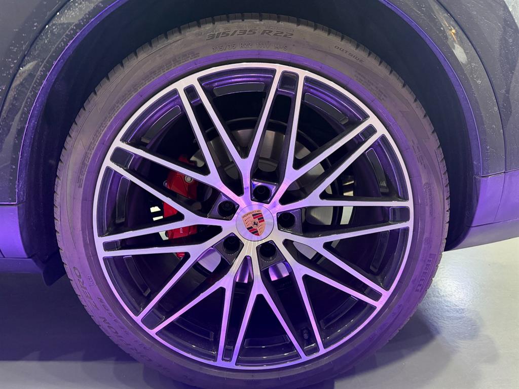 Porsche Cayenne - Vista 6