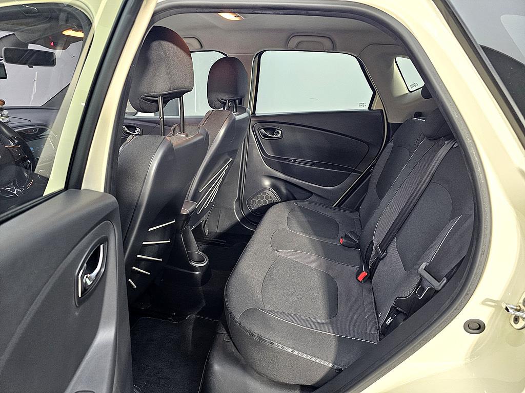 SAMSUNG QM3 - Vista 9