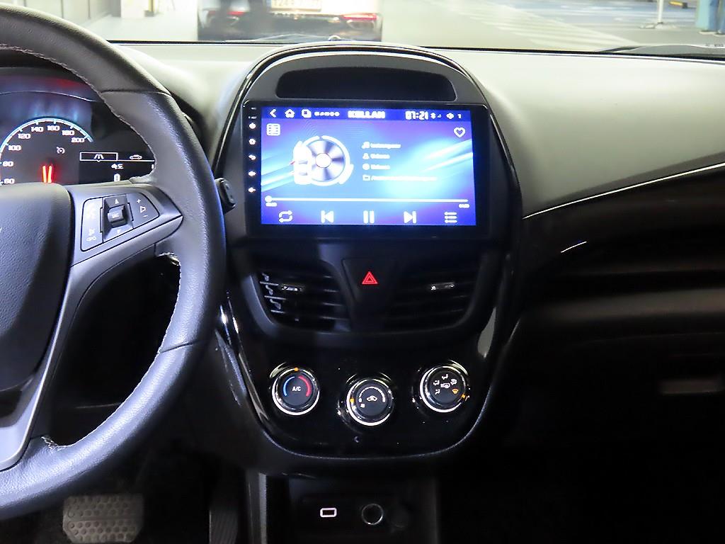 Chevrolet Spark - Vista 11