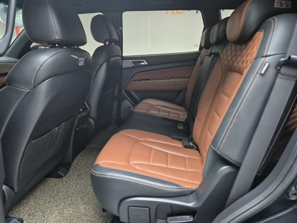 Ssangyong Rexton - Vista 6