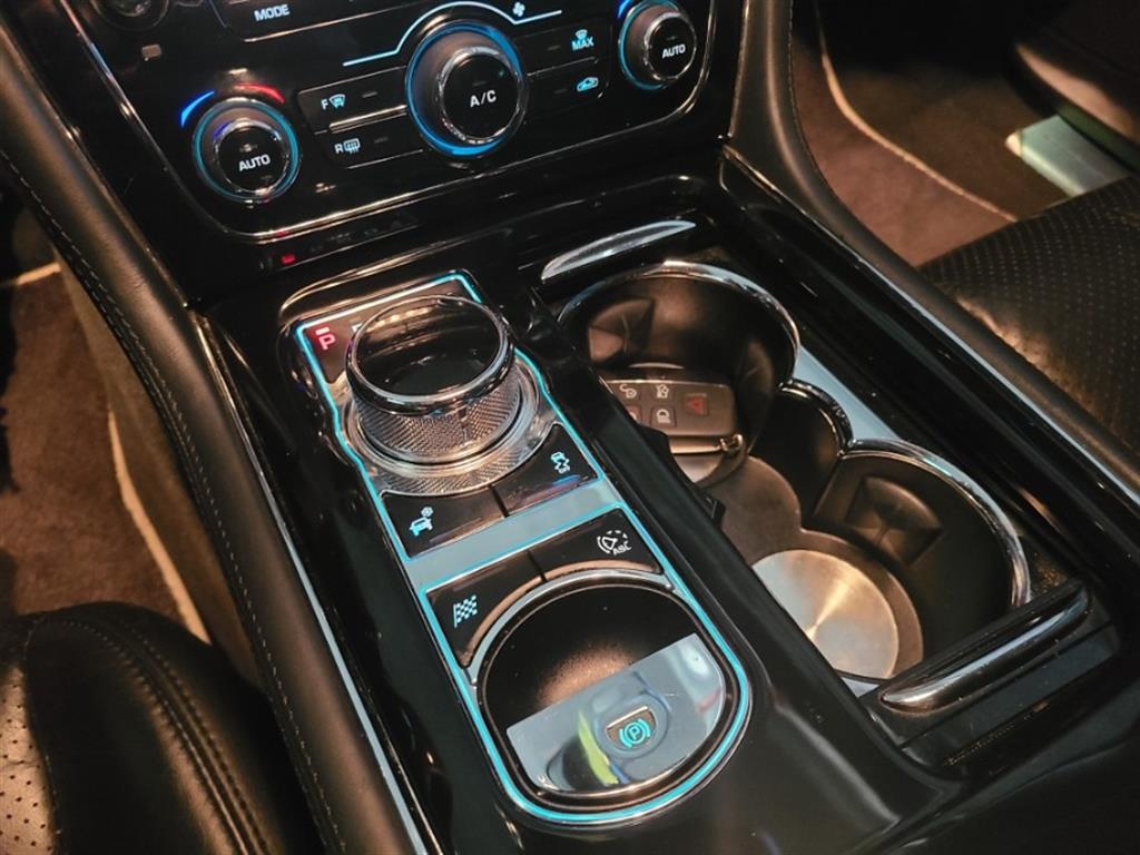 Jaguar XJ 2013 Blanco - Importación desde Corea - HF Imports Iquique - Foto 20