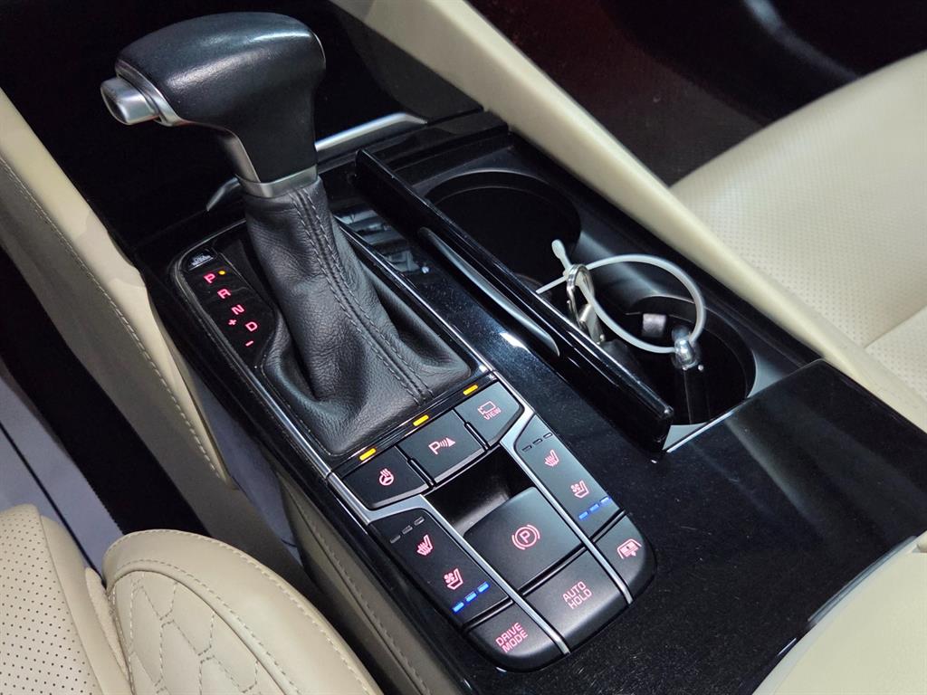 KIA K7 2016 Negro - Importación desde Corea - HF Imports Iquique - Foto 15