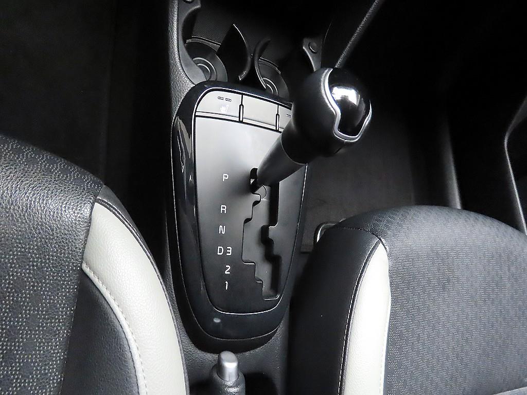 KIA Morning - Vista 10