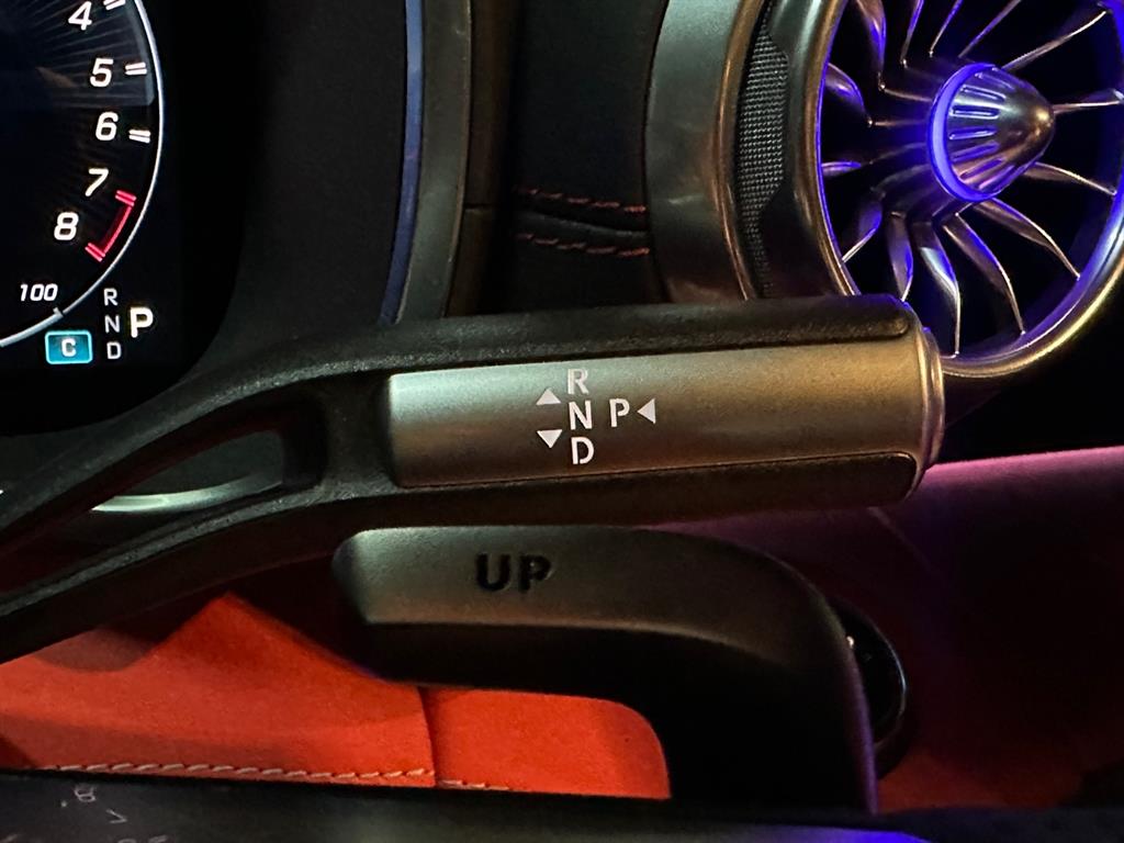 Mercedes Benz AMG GT - Vista 7