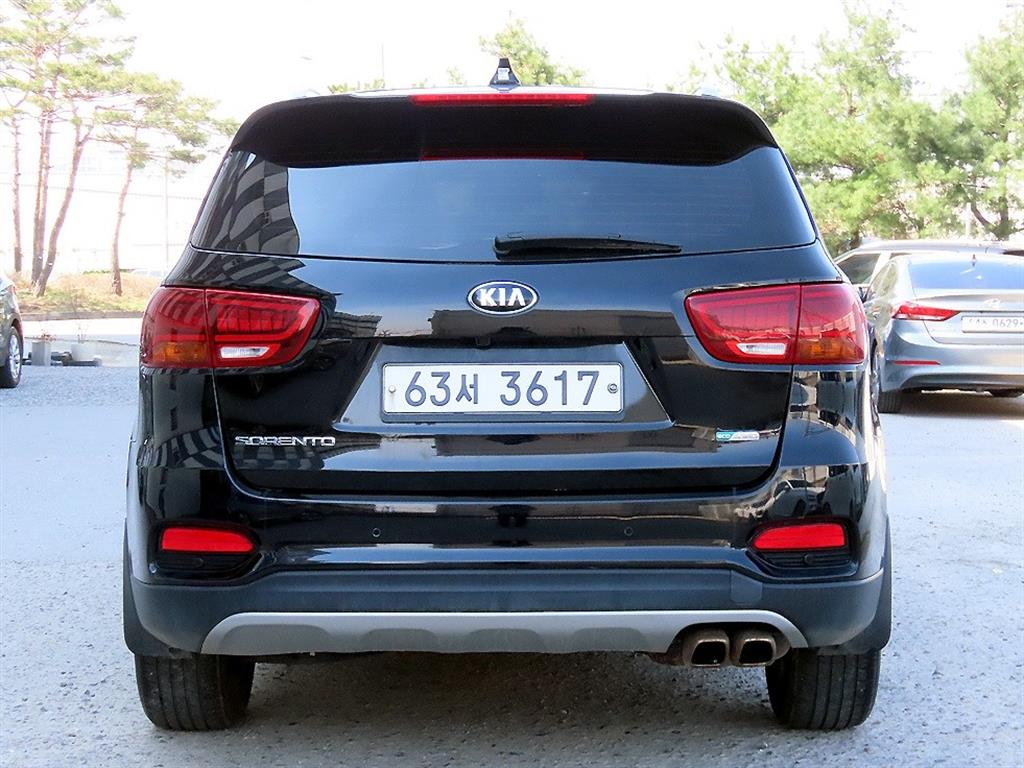 KIA Sorento - Vista 4