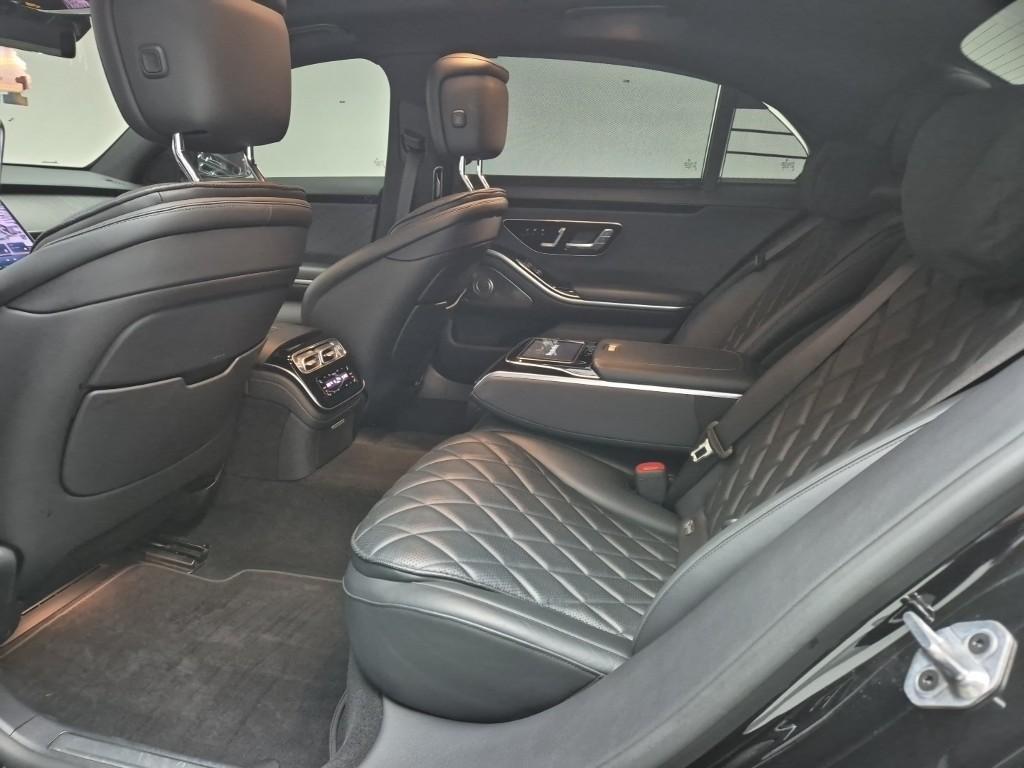 Mercedes Benz S Class - Vista 12