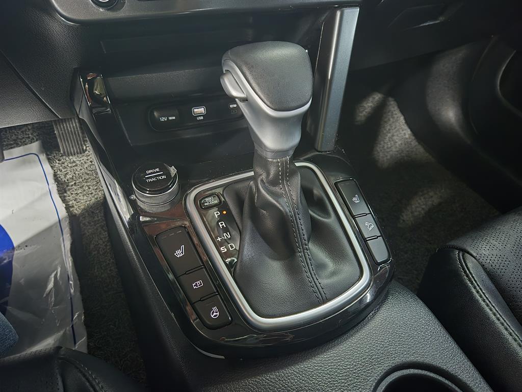 KIA Seltos - Vista 9