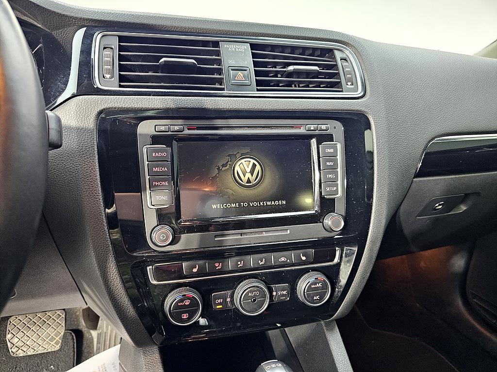 Volkswagen Jetta 2015 Plateado - Importación desde Corea - HF Imports Iquique - Foto 14