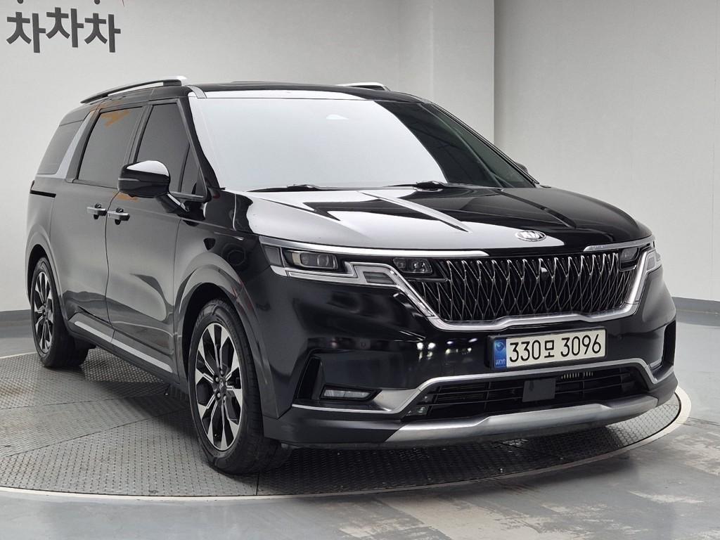 KIA Carnival - Vista 4