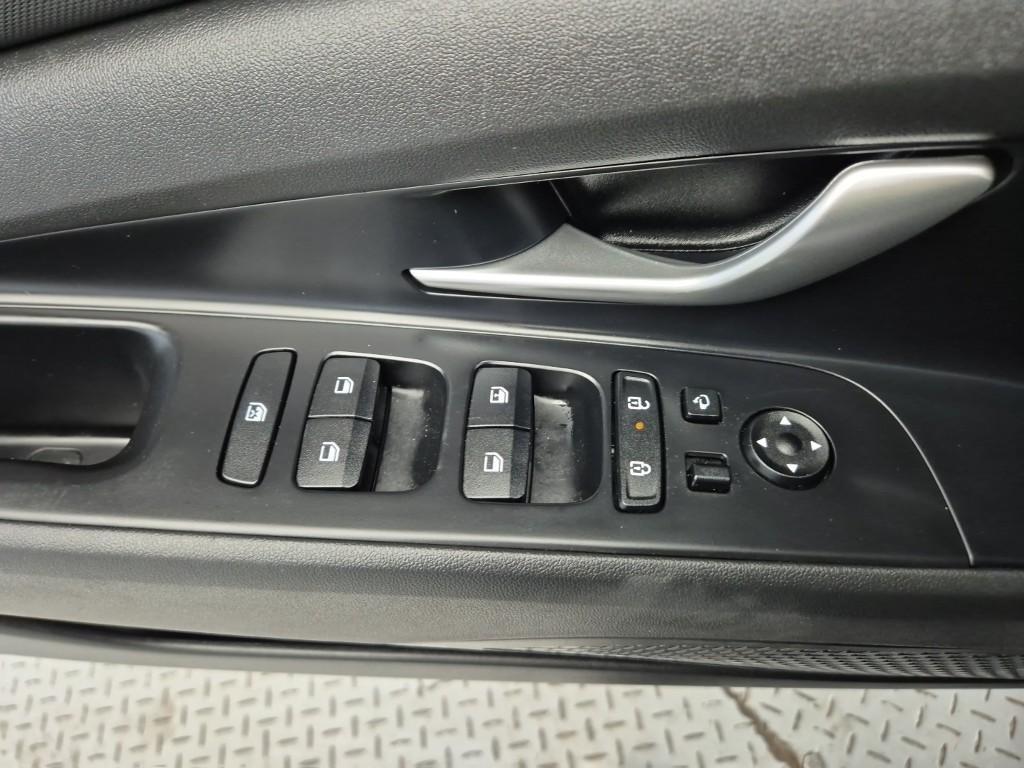 HYUNDAI Avante 2025 Gris - Importación desde Corea - HF Imports Iquique - Foto 17