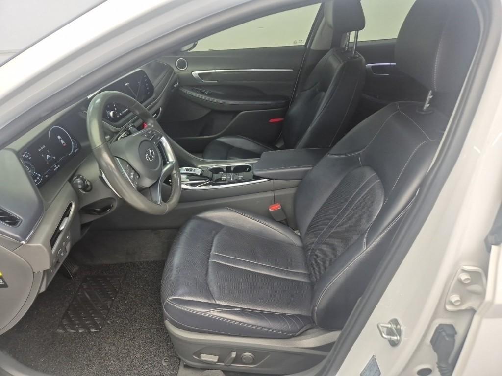 HYUNDAI Sonata - Vista 11