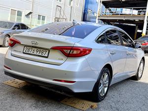 HYUNDAI Sonata - Vista 8