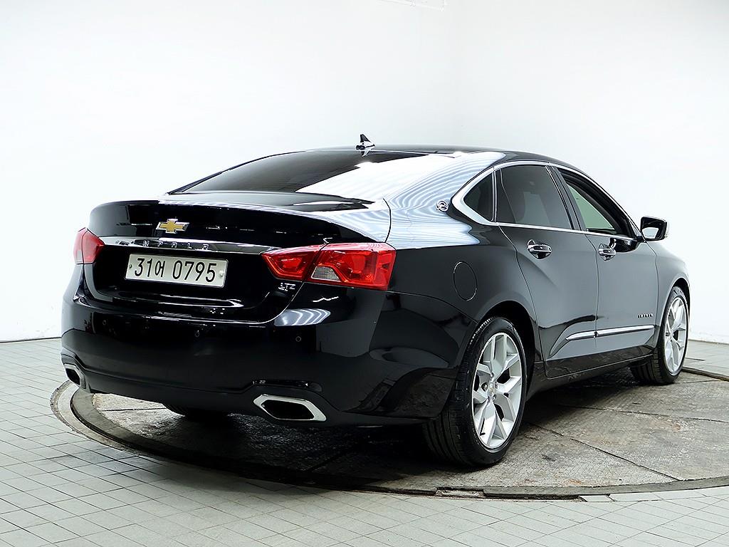 Chevrolet Impala - Vista 7