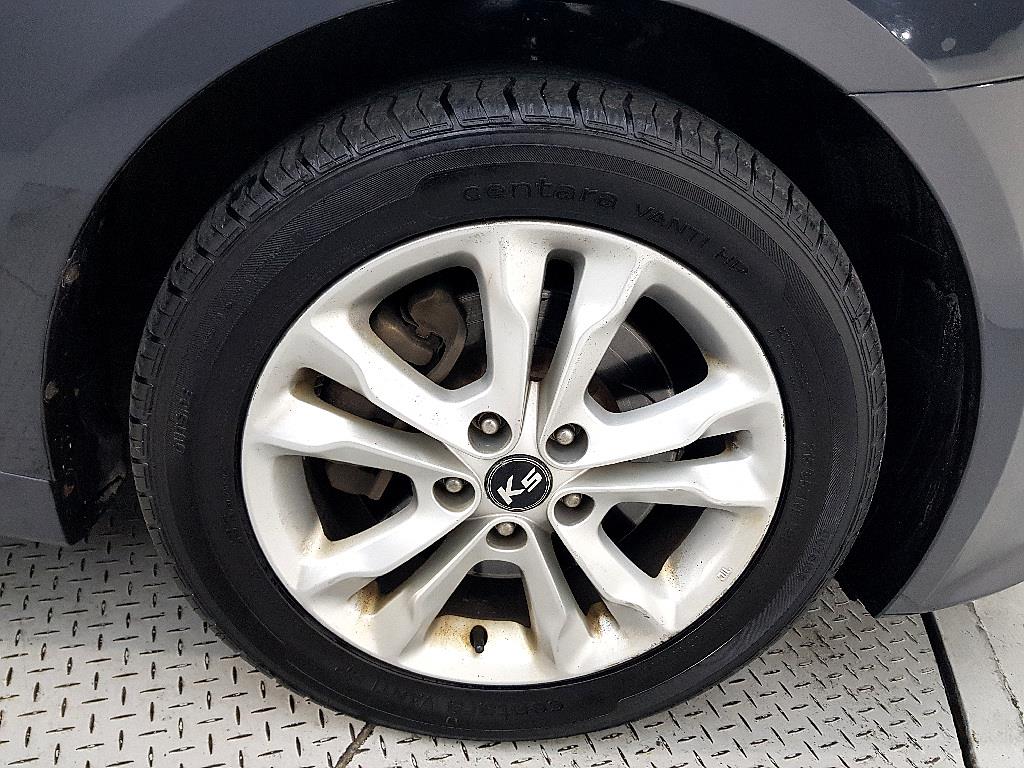 KIA K5 2011 Gris - Importación desde Corea - HF Imports Iquique - Foto 20