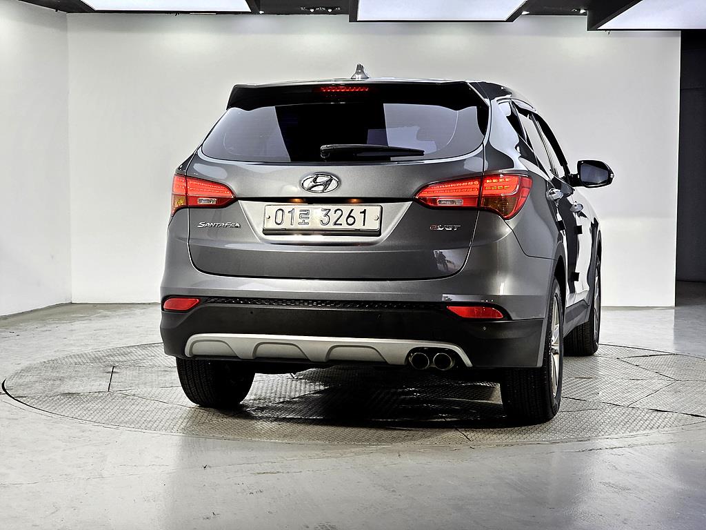 HYUNDAI Santa Fe - Vista 3