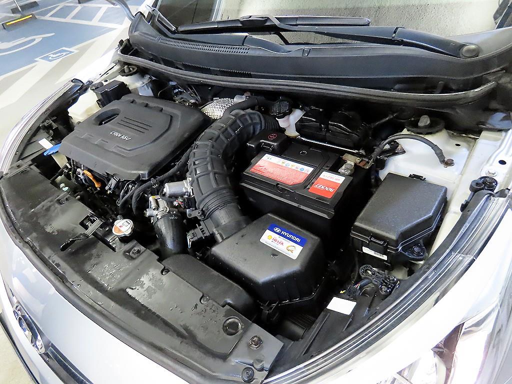 HYUNDAI Accent 2016 Gris - Importación desde Corea - HF Imports Iquique - Foto 17