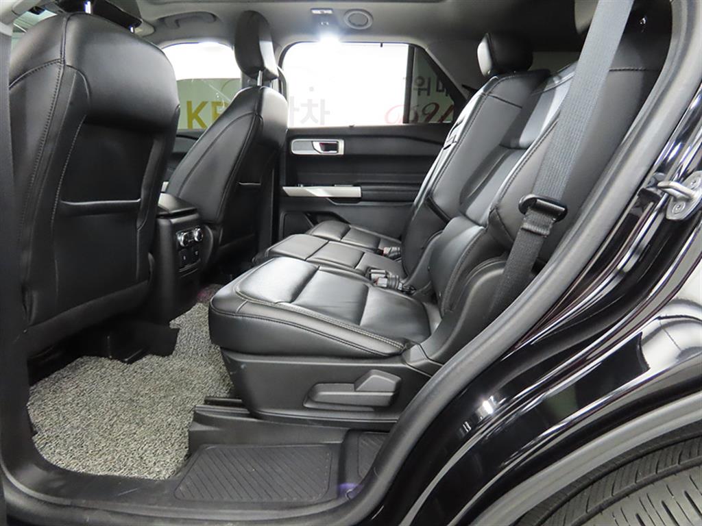 Ford Explorer - Vista 6