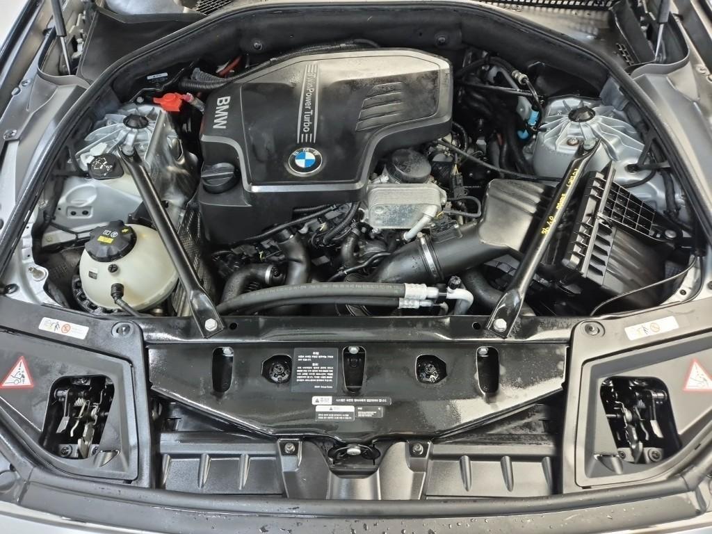 BMW 5 Series 2016 Plateado - Importación desde Corea - HF Imports Iquique - Foto 17