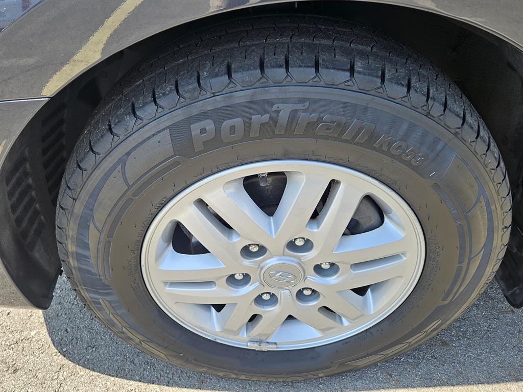 HYUNDAI Starex 2017 Azul - Importación desde Corea - HF Imports Iquique - Foto 19