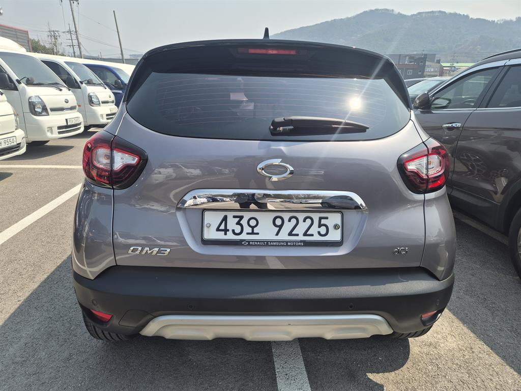 SAMSUNG QM3 - Vista 5