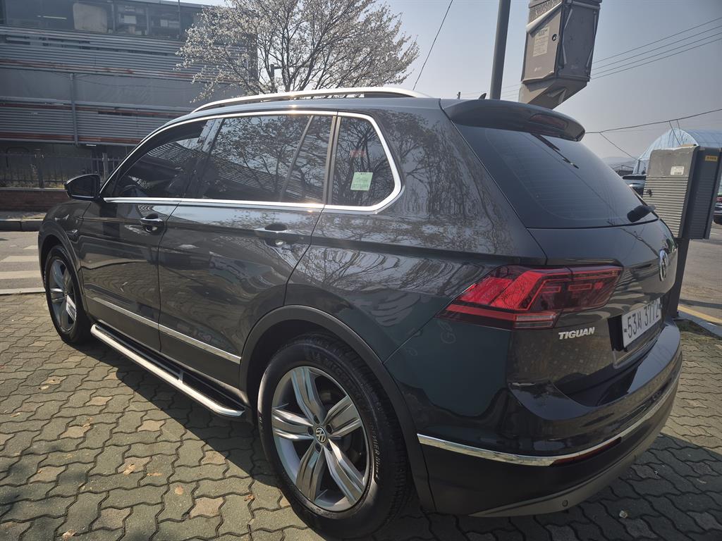 Volkswagen Tiguan - Vista 6