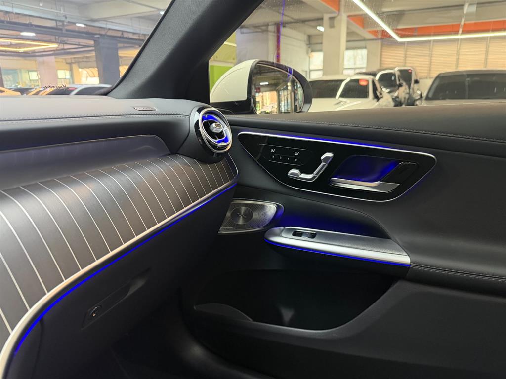 Mercedes Benz GLC Class 2025 Blanco - Importación desde Corea - HF Imports Iquique - Foto 18