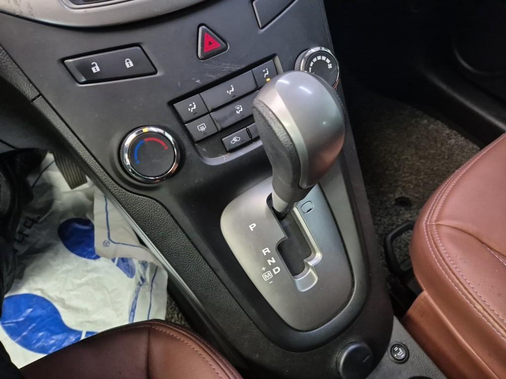 Chevrolet Orlando 2016 Gris - Importación desde Corea - HF Imports Iquique - Foto 16