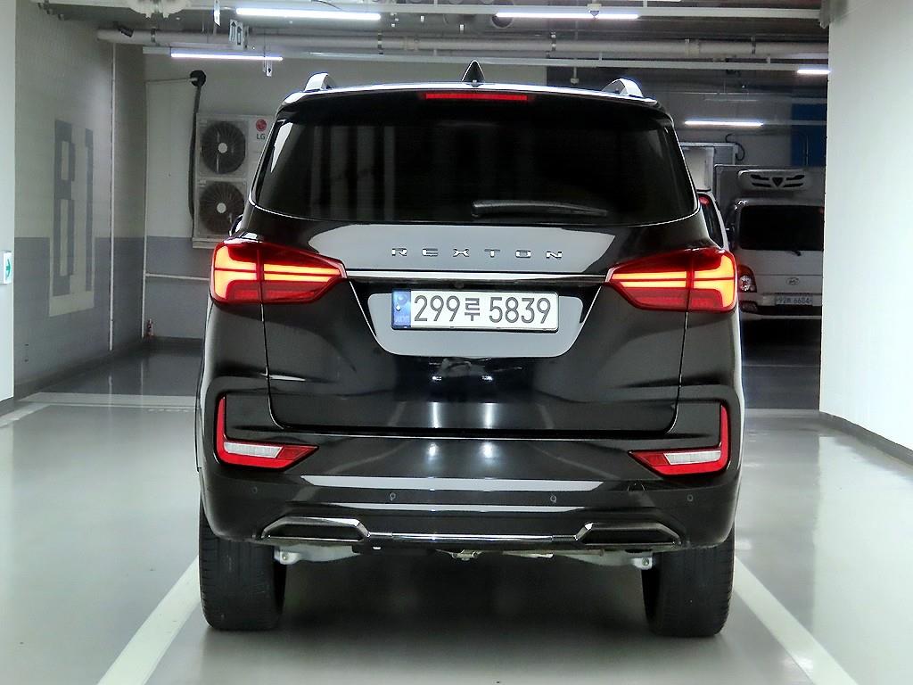 Ssangyong Rexton - Vista 3