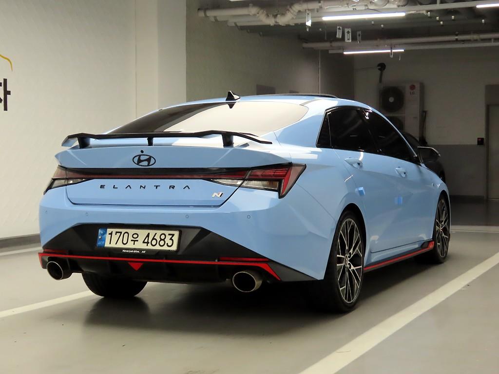 HYUNDAI Avante - Vista 4