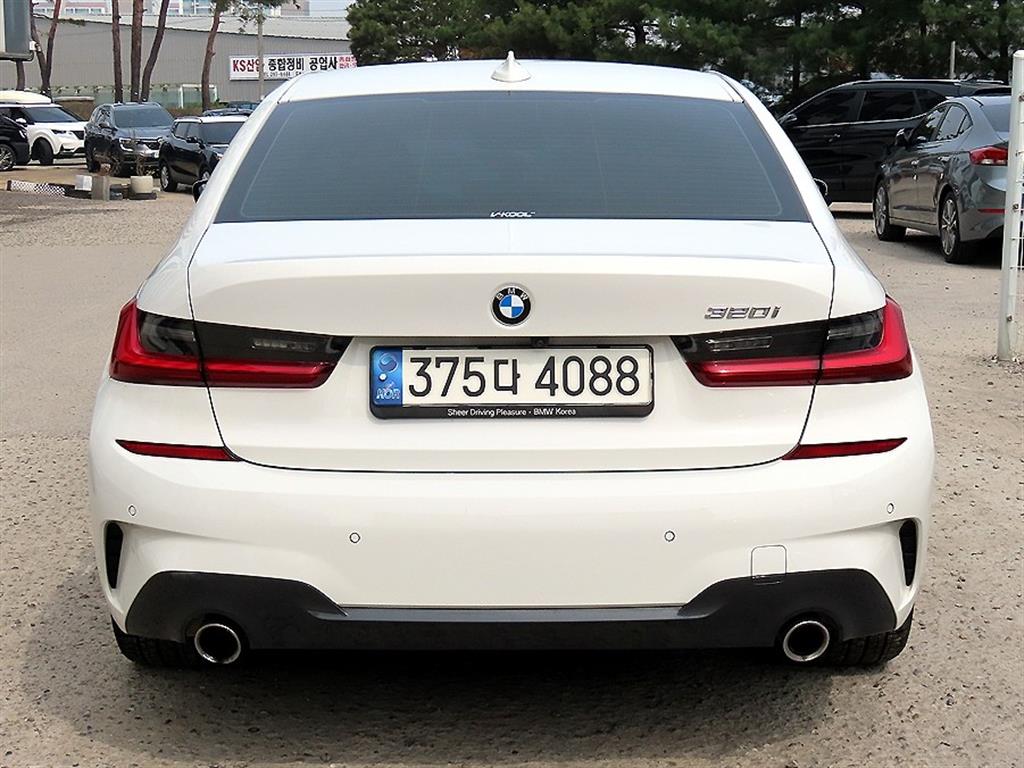 BMW 3 series - Vista 4