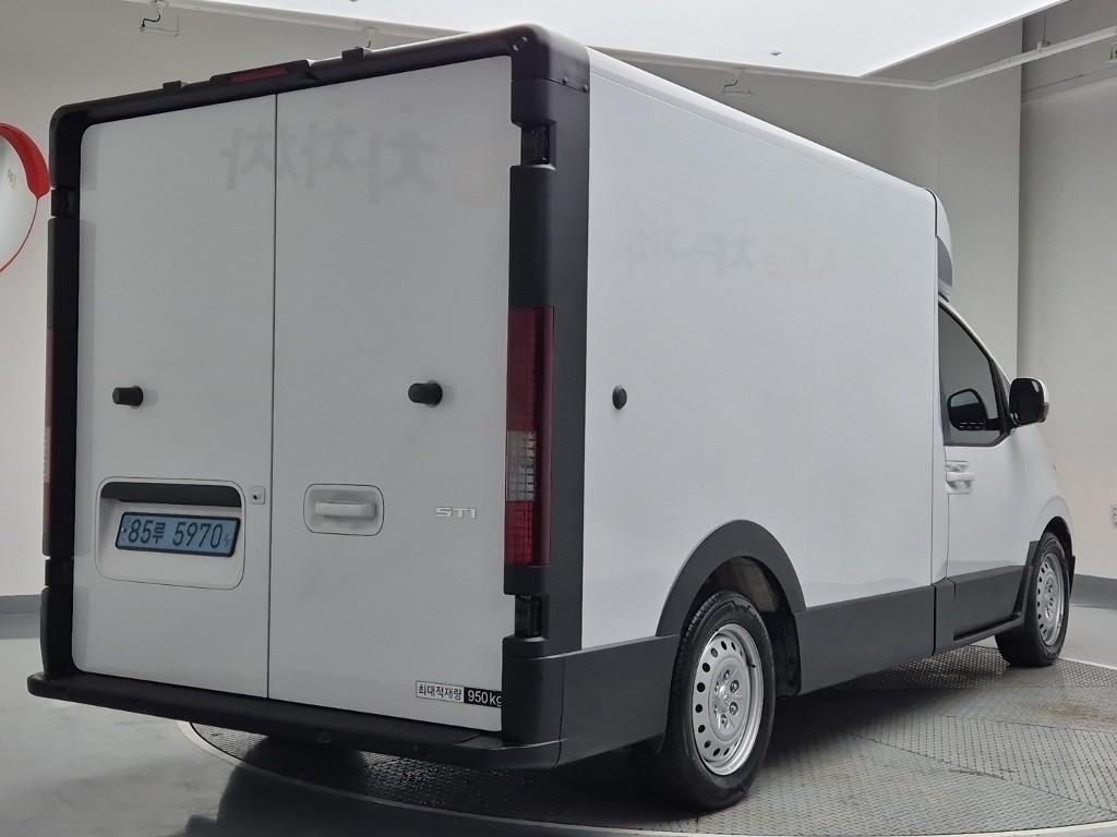 Small Truck Cargo (small) - Vista 3