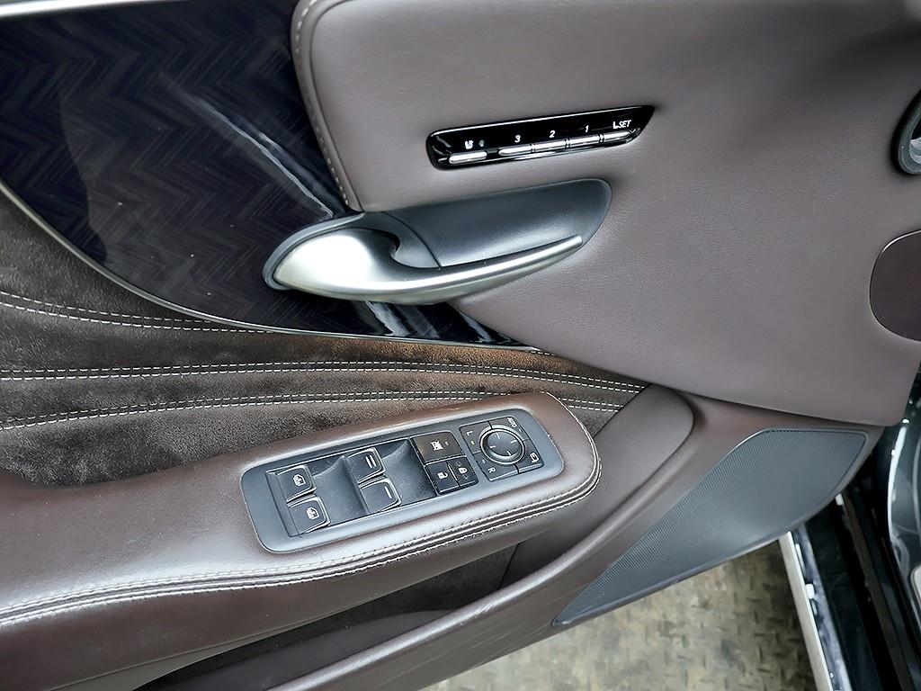 Lexus LS 2018 Negro - Importación desde Corea - HF Imports Iquique - Foto 12