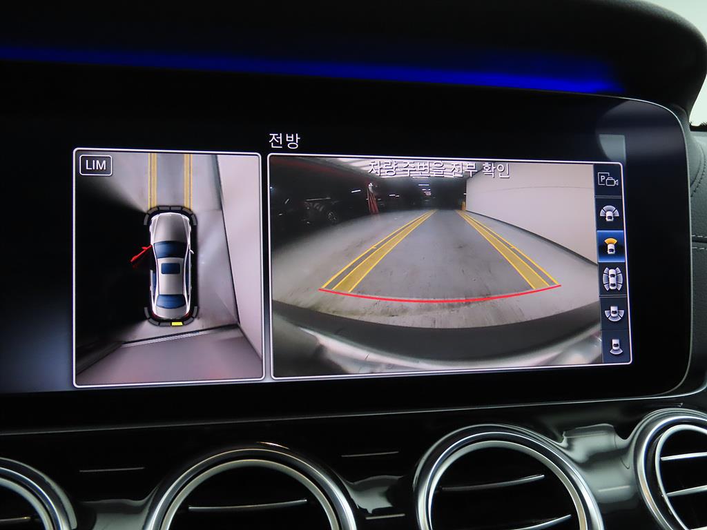 Mercedes Benz E class - Vista 12