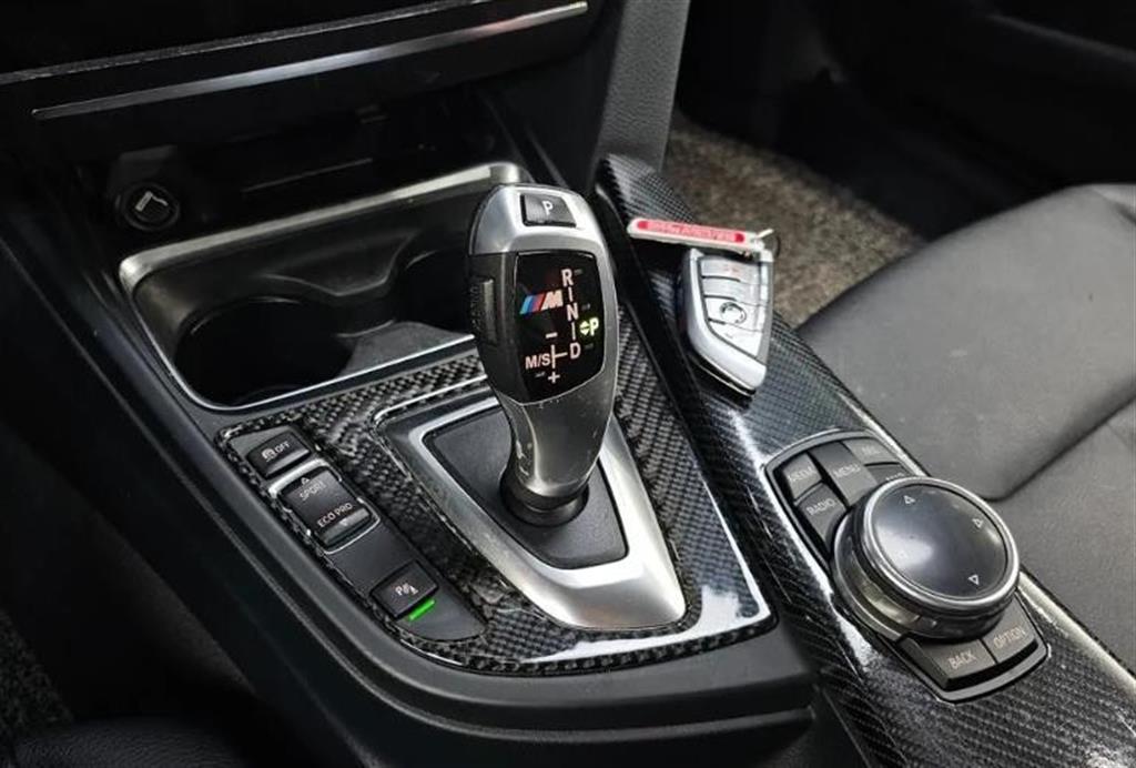 BMW Gran Turismo 2014 Negro - Importación desde Corea - HF Imports Iquique - Foto 7